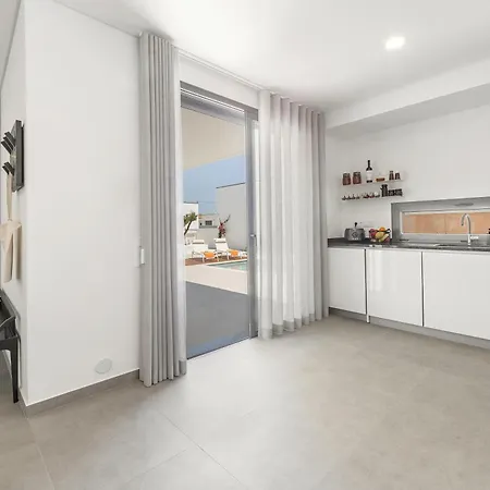 Villa 6 Silver Coast